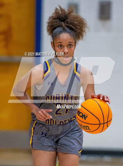 Thumbnail 2 in Richmond vs. Corinth Holders (Cumberland County Holiday Classic) photogallery.