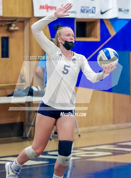 Thumbnail 3 in Bonita Vista vs. Montgomery photogallery.