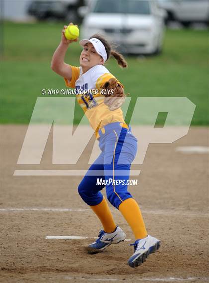 Thumbnail 1 in Johnston City @ Elverado photogallery.