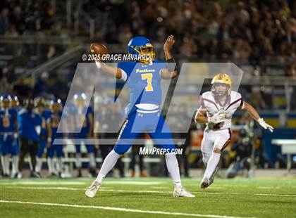 Thumbnail 1 in Las Lomas @ Benicia photogallery.