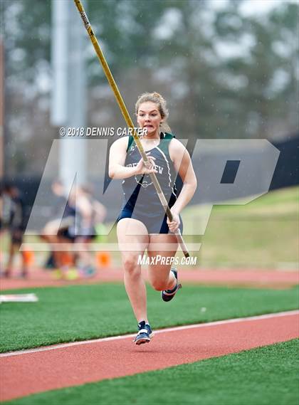 Thumbnail 1 in Coaches Invitational (Girls) photogallery.