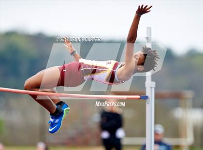 Thumbnail 2 in Coaches Invitational (Girls) photogallery.