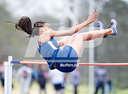 Thumbnail 1 in Coaches Invitational (Girls) photogallery.