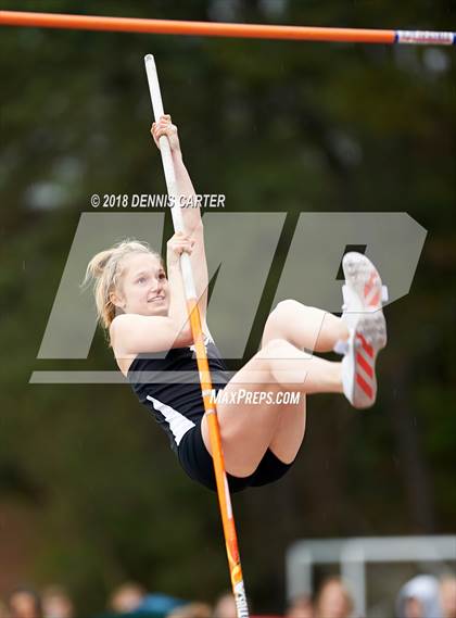 Thumbnail 3 in Coaches Invitational (Girls) photogallery.