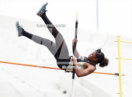 Thumbnail 2 in Coaches Invitational (Girls) photogallery.