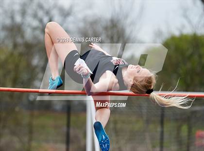 Thumbnail 1 in Coaches Invitational (Girls) photogallery.