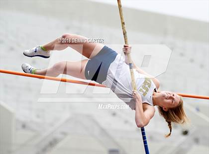 Thumbnail 1 in Coaches Invitational (Girls) photogallery.