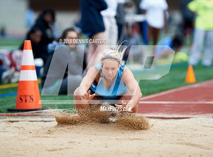 Thumbnail 2 in Coaches Invitational (Girls) photogallery.