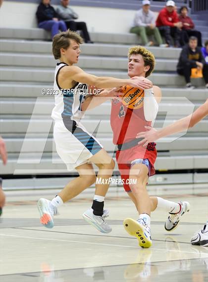 Thumbnail 3 in Crimson Cliffs vs. Farmington (Falcon Classic) photogallery.