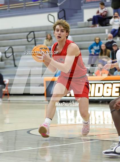 Thumbnail 2 in Crimson Cliffs vs. Farmington (Falcon Classic) photogallery.