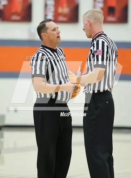 Thumbnail 1 in Crimson Cliffs vs. Farmington (Falcon Classic) photogallery.