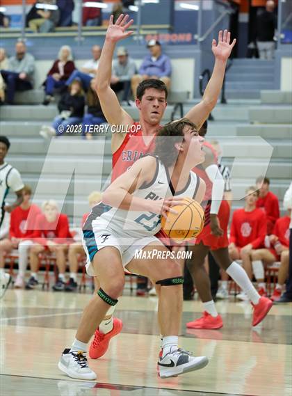 Thumbnail 3 in Crimson Cliffs vs. Farmington (Falcon Classic) photogallery.