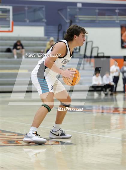 Thumbnail 3 in Crimson Cliffs vs. Farmington (Falcon Classic) photogallery.