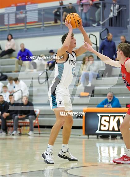 Thumbnail 3 in Crimson Cliffs vs. Farmington (Falcon Classic) photogallery.