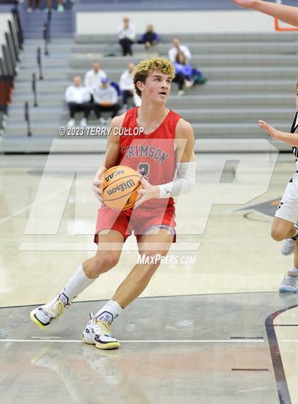 Thumbnail 2 in Crimson Cliffs vs. Farmington (Falcon Classic) photogallery.