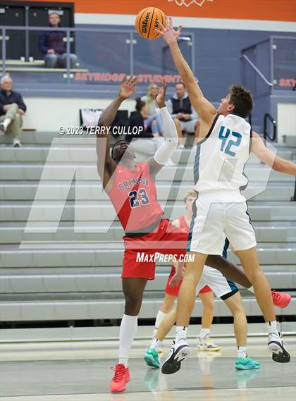 Thumbnail 1 in Crimson Cliffs vs. Farmington (Falcon Classic) photogallery.
