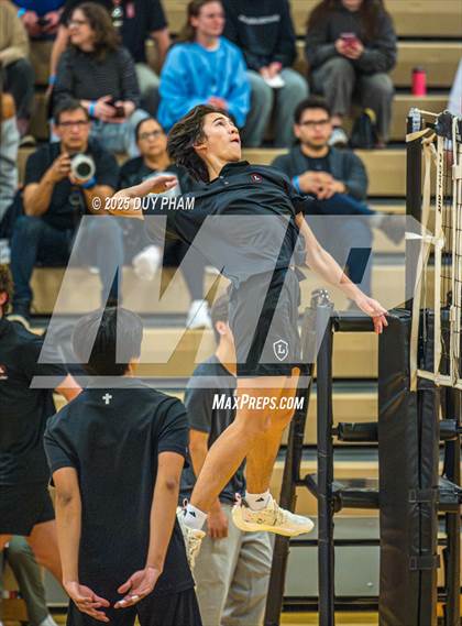 Thumbnail 2 in Servite @ Orange Lutheran photogallery.