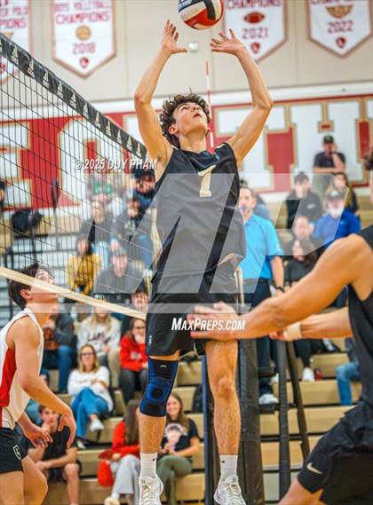 Thumbnail 3 in Servite @ Orange Lutheran photogallery.