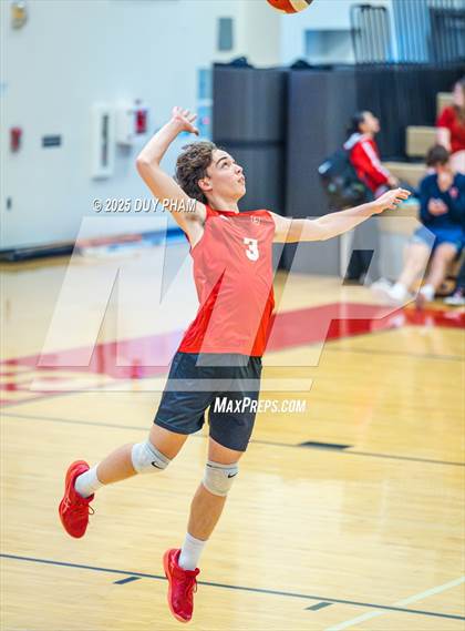 Thumbnail 3 in Servite @ Orange Lutheran photogallery.