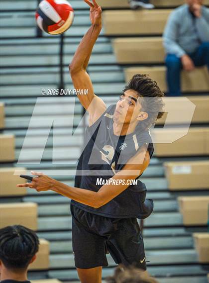 Thumbnail 3 in Servite @ Orange Lutheran photogallery.