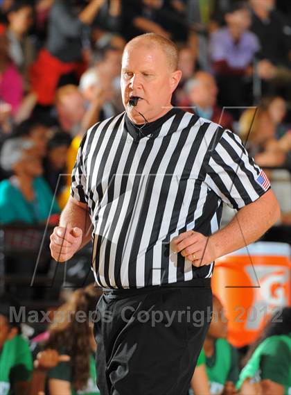 Thumbnail 2 in St. Mary's vs. Mater Dei (Nike Tournament of Champions) photogallery.