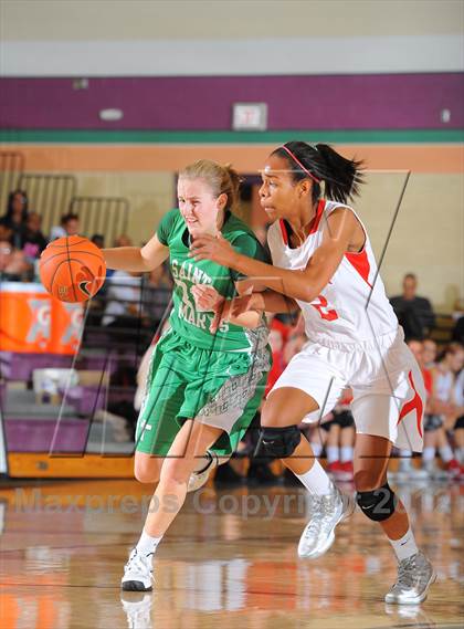 Thumbnail 2 in St. Mary's vs. Mater Dei (Nike Tournament of Champions) photogallery.