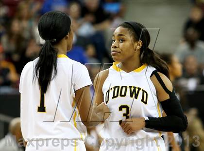 Thumbnail 1 in Bishop O'Dowd vs. Windward (CIF State Open Division Final) photogallery.