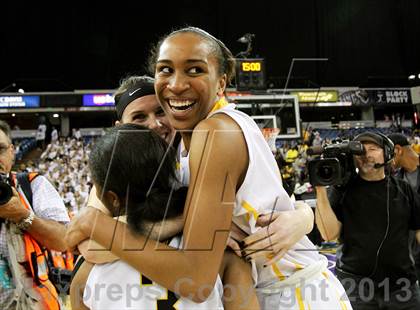 Thumbnail 1 in Bishop O'Dowd vs. Windward (CIF State Open Division Final) photogallery.