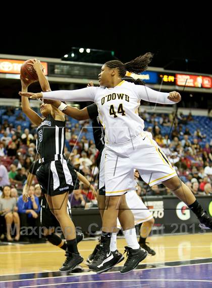 Thumbnail 3 in Bishop O'Dowd vs. Windward (CIF State Open Division Final) photogallery.