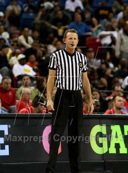 Thumbnail 1 in Bishop O'Dowd vs. Windward (CIF State Open Division Final) photogallery.