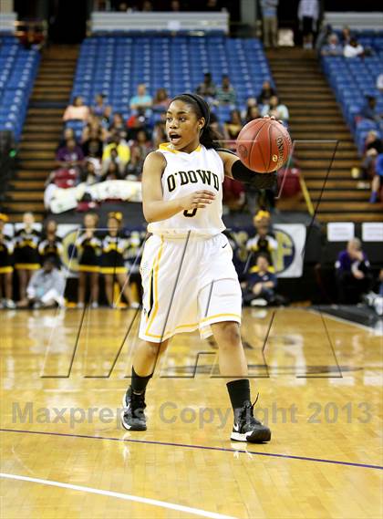 Thumbnail 3 in Bishop O'Dowd vs. Windward (CIF State Open Division Final) photogallery.
