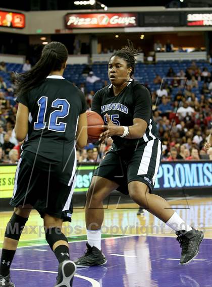 Thumbnail 2 in Bishop O'Dowd vs. Windward (CIF State Open Division Final) photogallery.