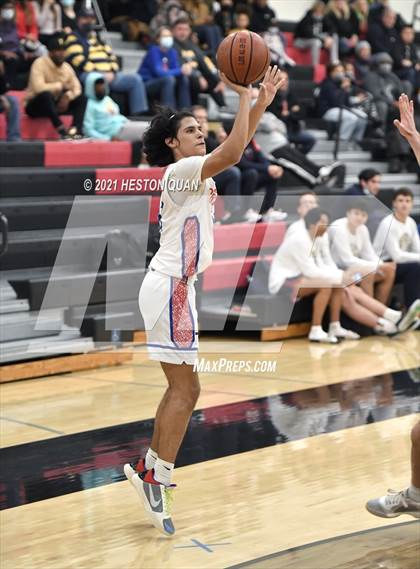 Thumbnail 2 in Chaparral vs. Los Alamitos (Tustin Holiday Classic) photogallery.