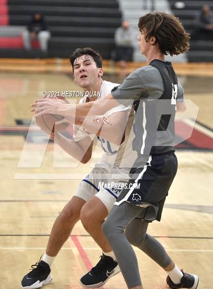 Thumbnail 1 in Chaparral vs. Los Alamitos (Tustin Holiday Classic) photogallery.
