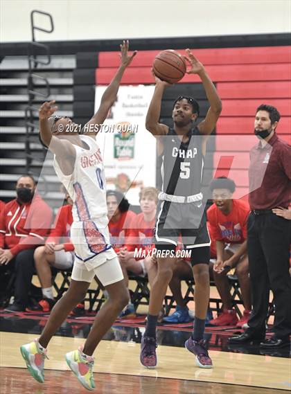 Thumbnail 2 in Chaparral vs. Los Alamitos (Tustin Holiday Classic) photogallery.
