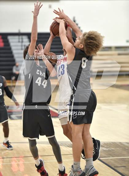 Thumbnail 2 in Chaparral vs. Los Alamitos (Tustin Holiday Classic) photogallery.
