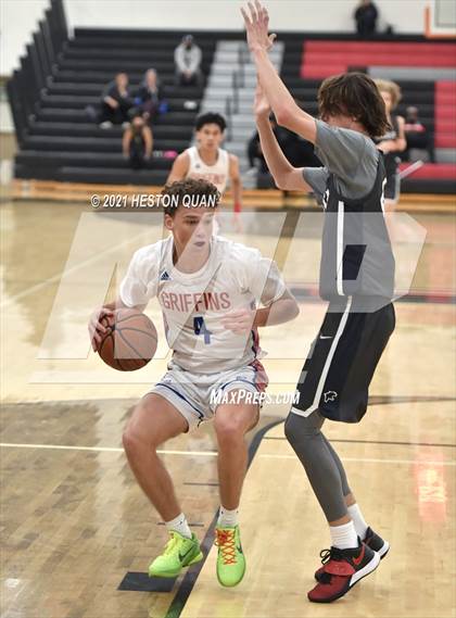 Thumbnail 3 in Chaparral vs. Los Alamitos (Tustin Holiday Classic) photogallery.