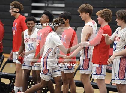 Thumbnail 2 in Chaparral vs. Los Alamitos (Tustin Holiday Classic) photogallery.