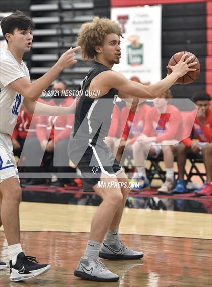 Thumbnail 1 in Chaparral vs. Los Alamitos (Tustin Holiday Classic) photogallery.