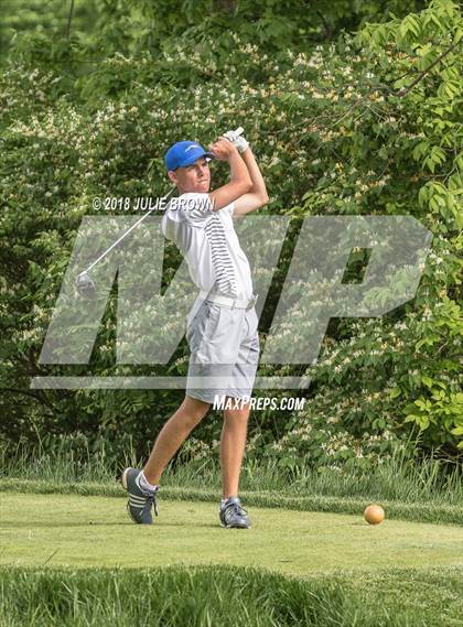 Thumbnail 2 in Woodland Golf Invitational photogallery.