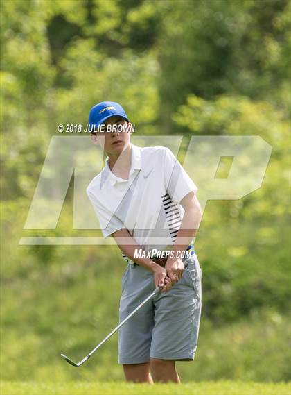 Thumbnail 1 in Woodland Golf Invitational photogallery.