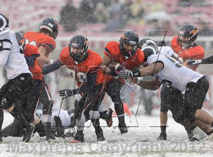 Thumbnail 1 in Highland vs. Mountain Crest (Utah 4A Semifinal) photogallery.