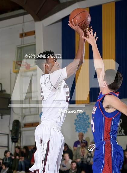 Thumbnail 2 in Christian Brothers vs. Woodcreek (Gridley Invitational) photogallery.
