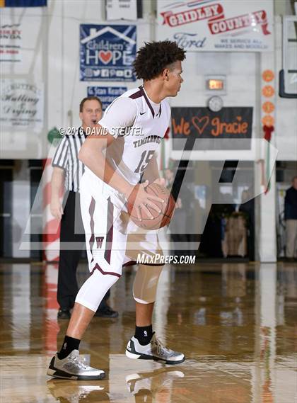 Thumbnail 3 in Christian Brothers vs. Woodcreek (Gridley Invitational) photogallery.
