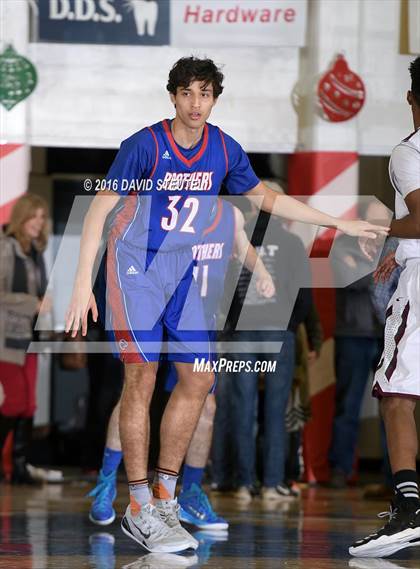Thumbnail 3 in Christian Brothers vs. Woodcreek (Gridley Invitational) photogallery.