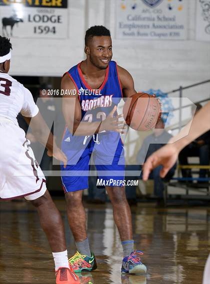 Thumbnail 1 in Christian Brothers vs. Woodcreek (Gridley Invitational) photogallery.