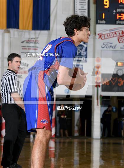 Thumbnail 3 in Christian Brothers vs. Woodcreek (Gridley Invitational) photogallery.
