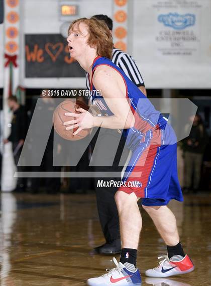 Thumbnail 3 in Christian Brothers vs. Woodcreek (Gridley Invitational) photogallery.