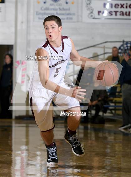 Thumbnail 2 in Christian Brothers vs. Woodcreek (Gridley Invitational) photogallery.