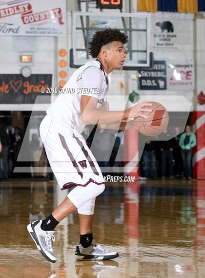 Thumbnail 1 in Christian Brothers vs. Woodcreek (Gridley Invitational) photogallery.